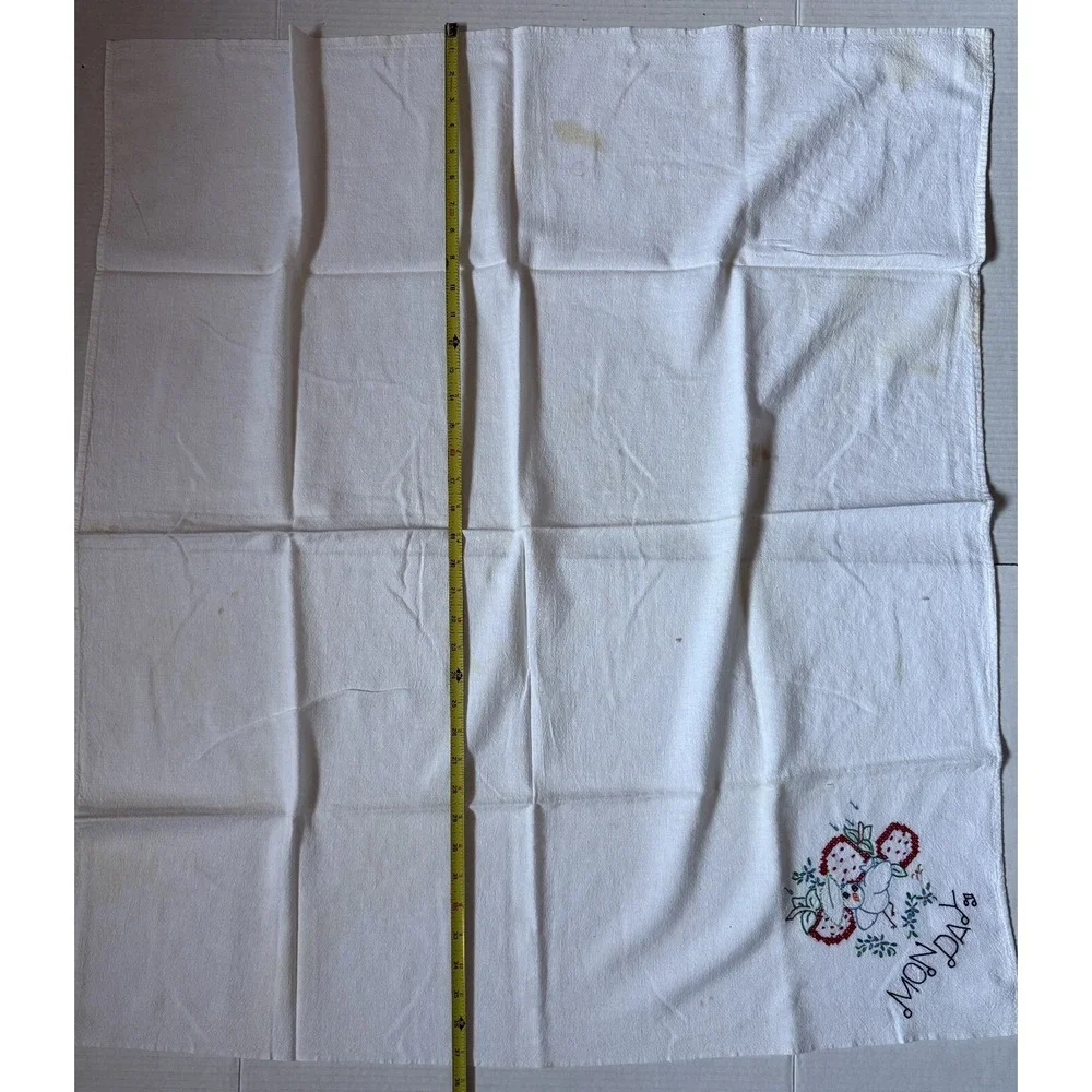 8 Vintage Cat Hand‎ Embroidered Flour Sack Towels - Project to Complete!